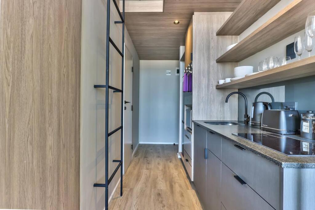 Apartment Urban Utopia In The Heart Of The East Cape Town